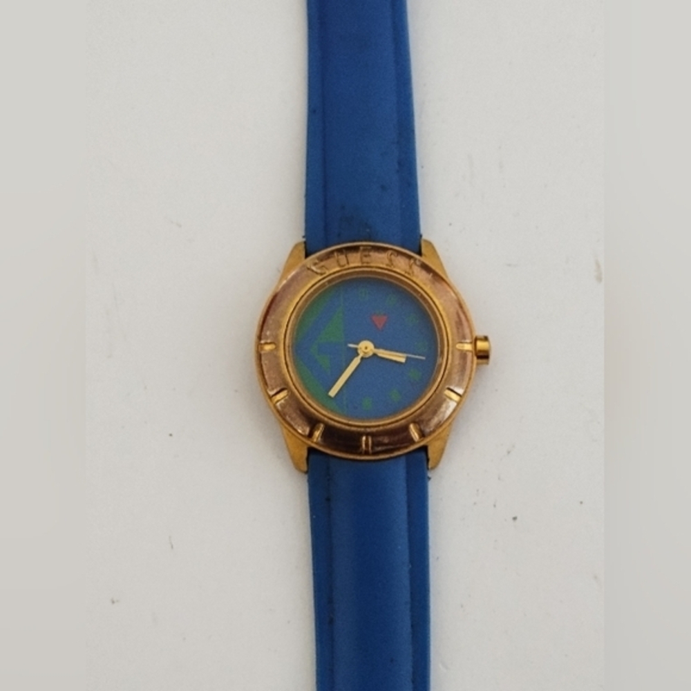 1989 Guess Watch With Nylon Band New Battery‎
